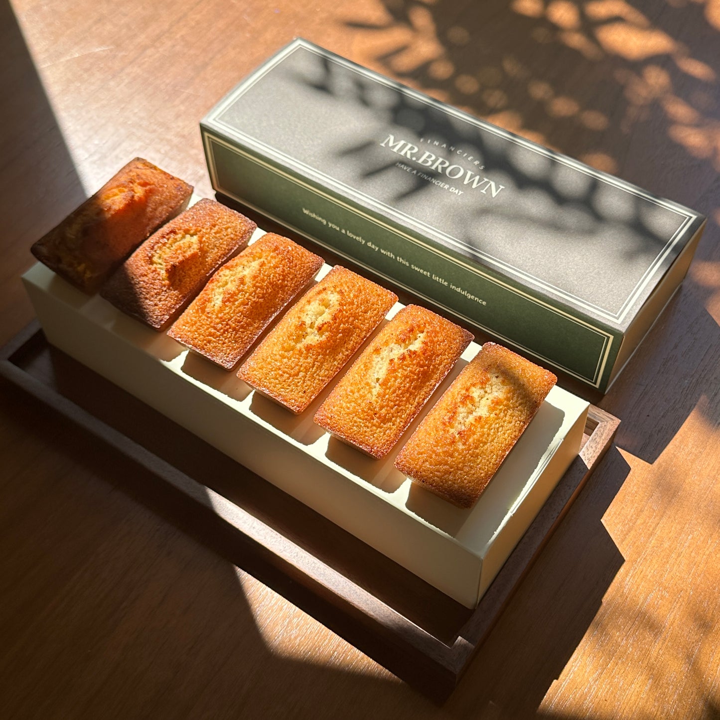 12/21 MAUM MARKET Pre-order, Buy 1 Box and get 1 Financier Free!